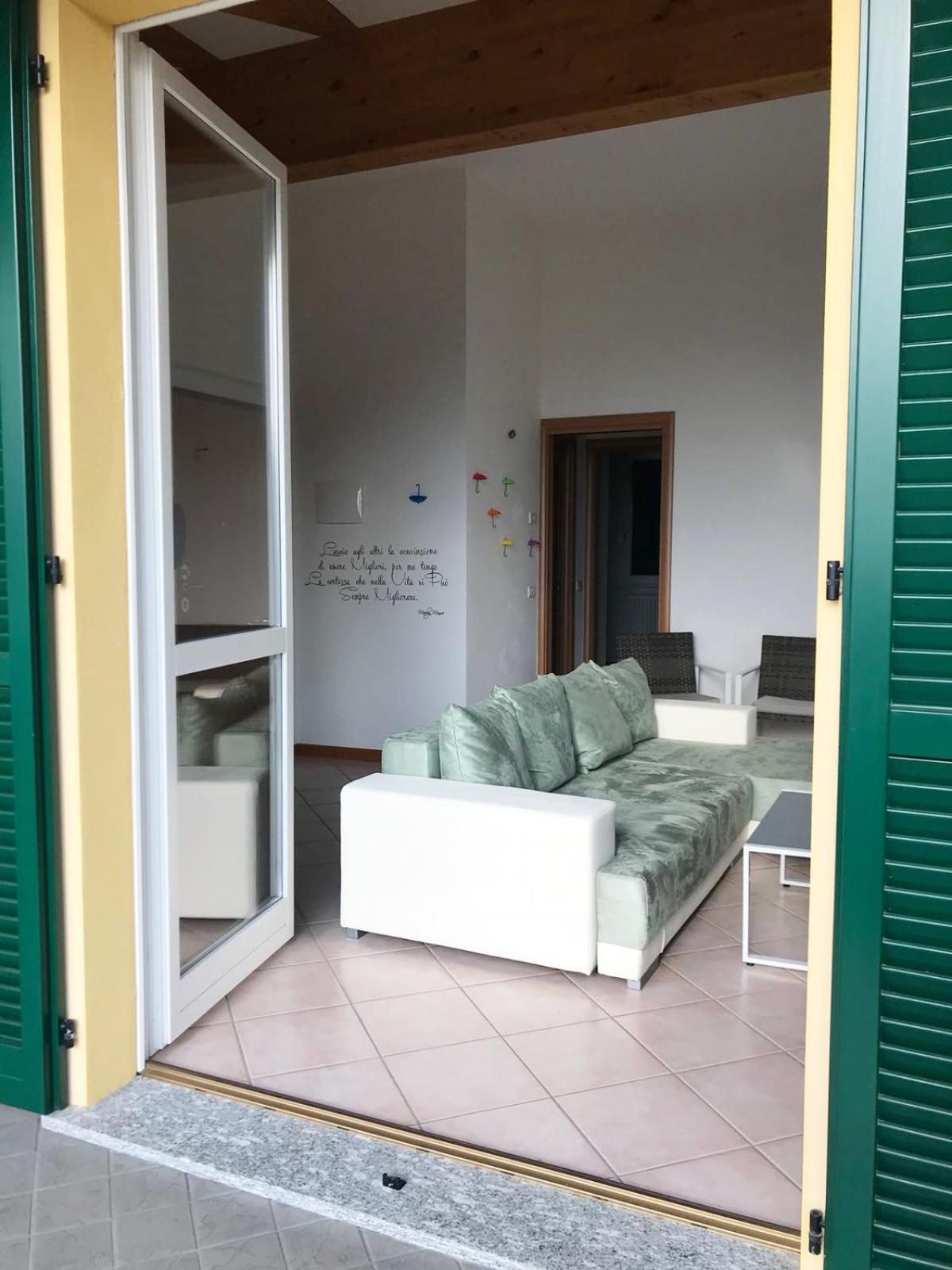 The Pearl - Apartment With Terrace Perledo Екстер'єр фото